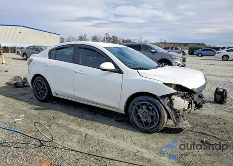 2011 Mazda 3 I z USA, uszkodzony, nr VIN JM1BL1UF9B1446486